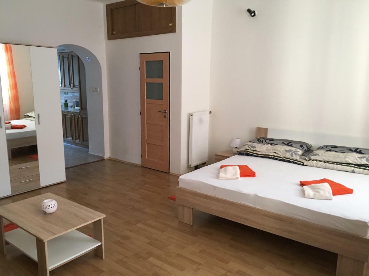 Apartmán Dvacítka Ceske Budejovice Exteriér fotografie